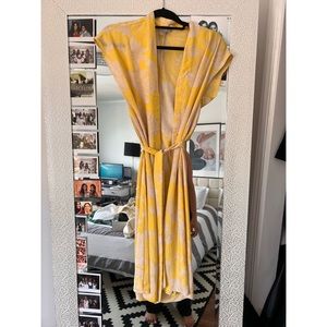 H&M Yellow Floral Cape Dress with Belt Size XS